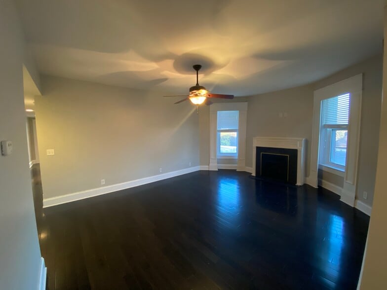 Building Photo - 1231 Bardstown Rd