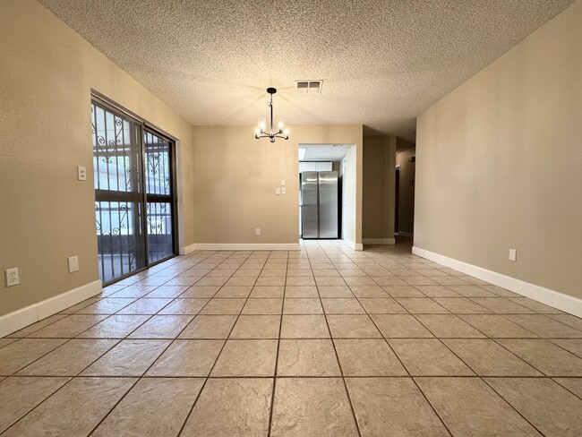 Building Photo - Newly Renovated 3/2 Home ~ Updated Kitchen ~ Fenced Yard!