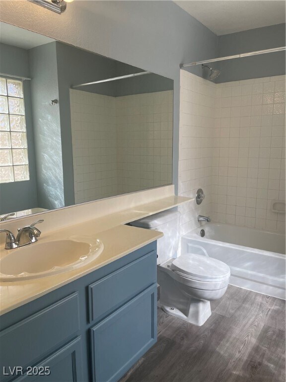 Building Photo - 6881 Tamarus St