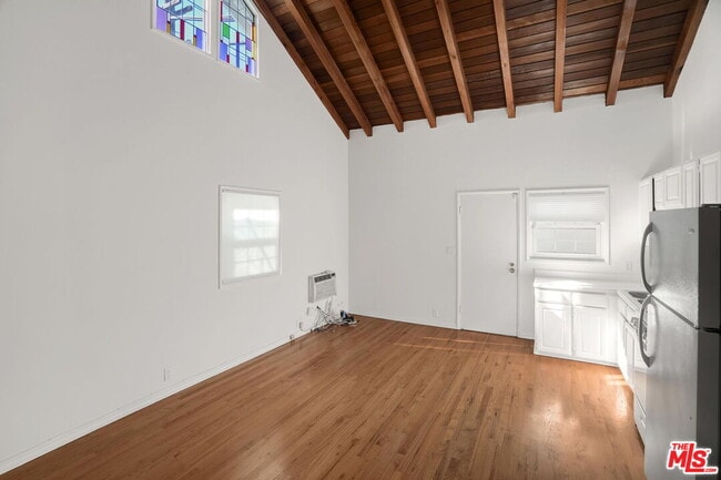Building Photo - 301 S Arden Blvd