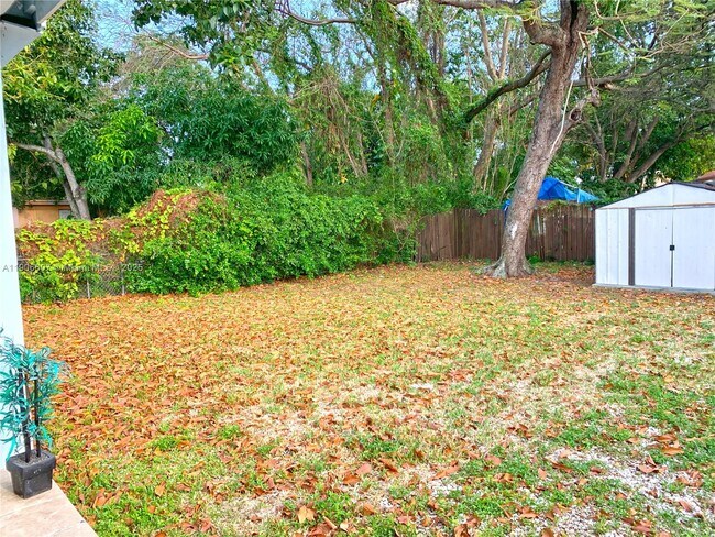 Building Photo - 324 NW 52nd St