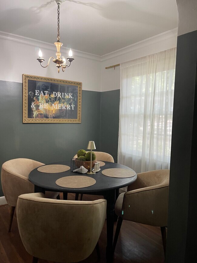 Building Photo - 3030 Carol Ave