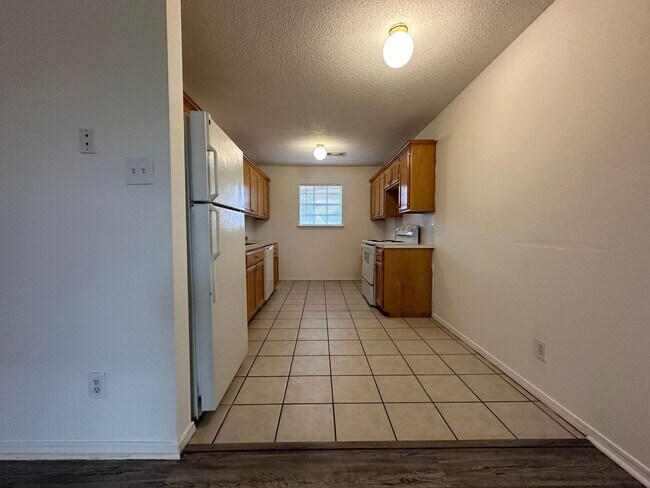 Building Photo - 4717 S.29th Street-C
