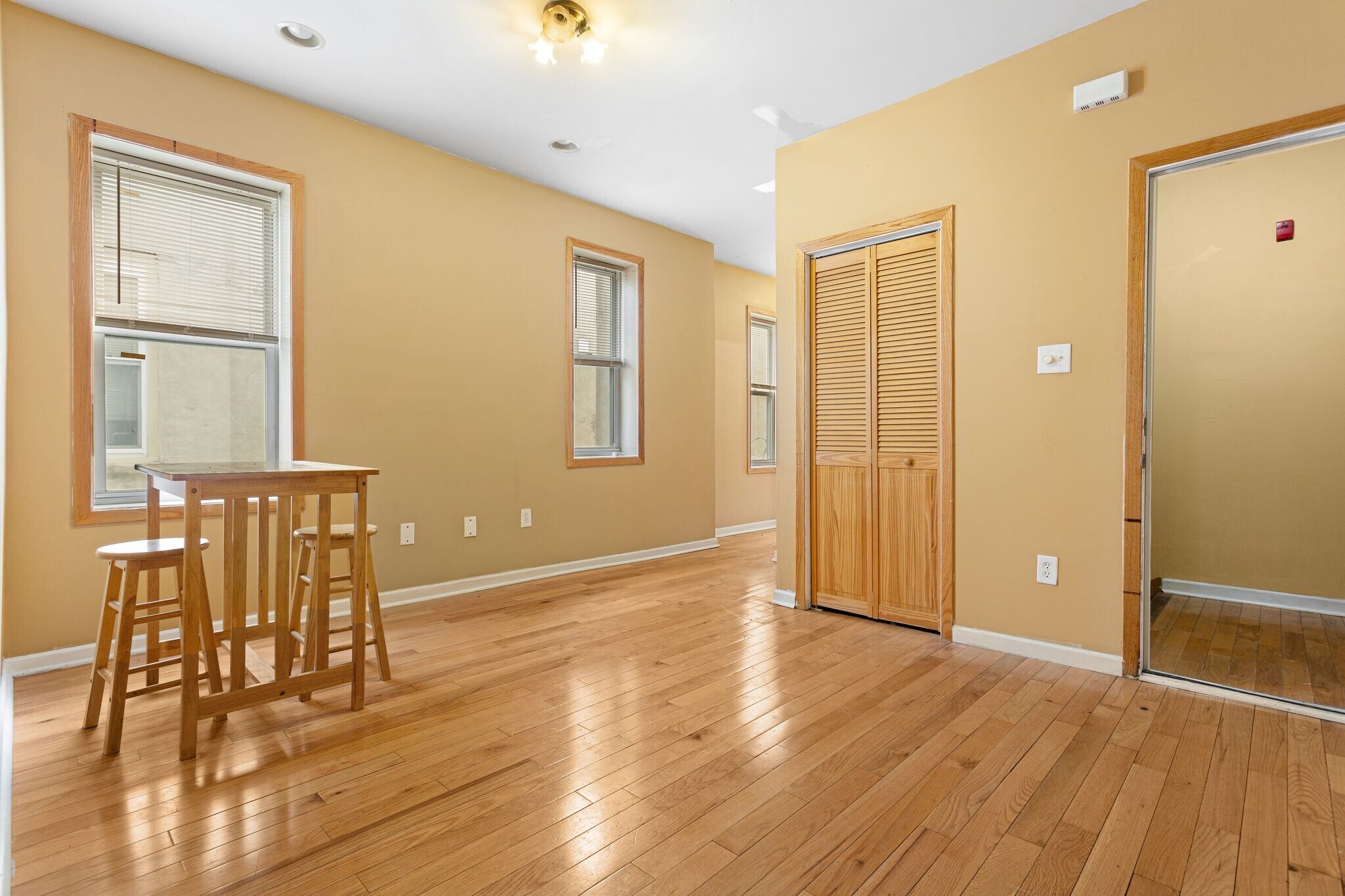 Building Photo - 1237 W Allegheny Ave