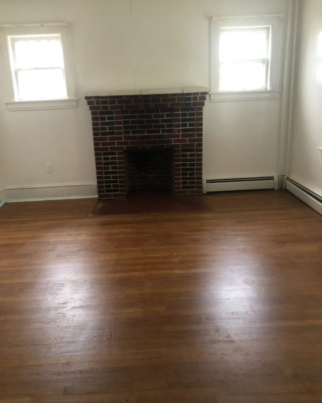 Living room - 632 McDowell Ave NW