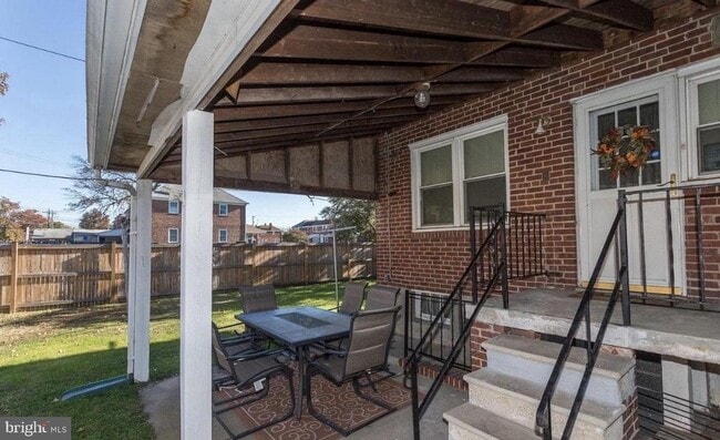 Building Photo - 2147 Firethorn Rd