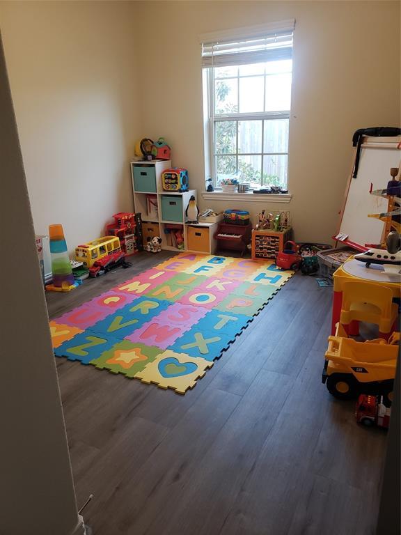 Building Photo - 20202 Creekdale Bend Dr