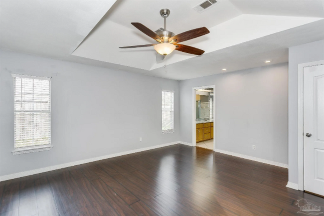 Building Photo - 4917 Alvin Dr