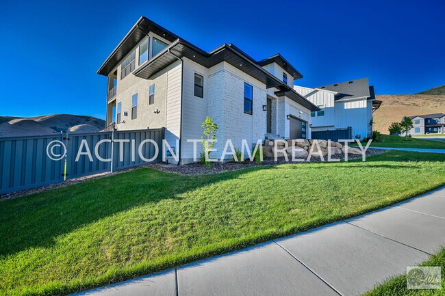 Building Photo - Fully furnished Home in Lehi, UT