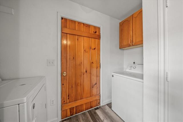 Building Photo - 212 N Wood St