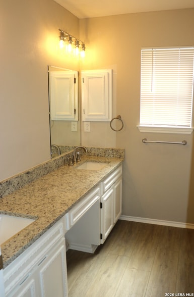 Building Photo - 13811 Brook Hollow Blvd