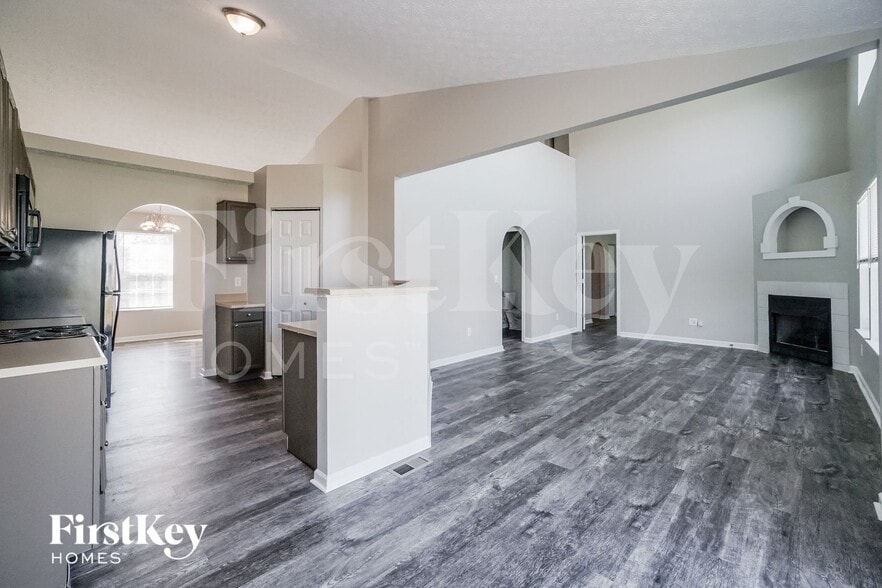 Building Photo - 3253 Kady Ln