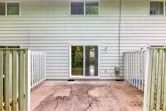Building Photo - 17144 SW Alexander St