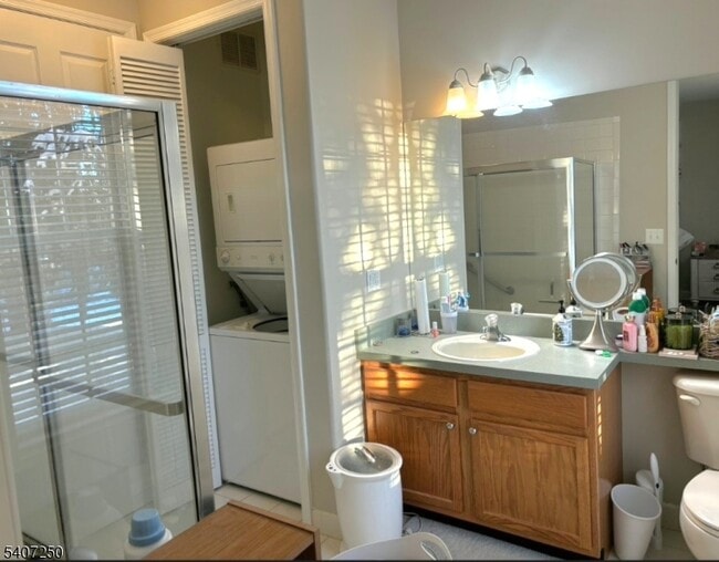 Building Photo - 95 Limerick Ln