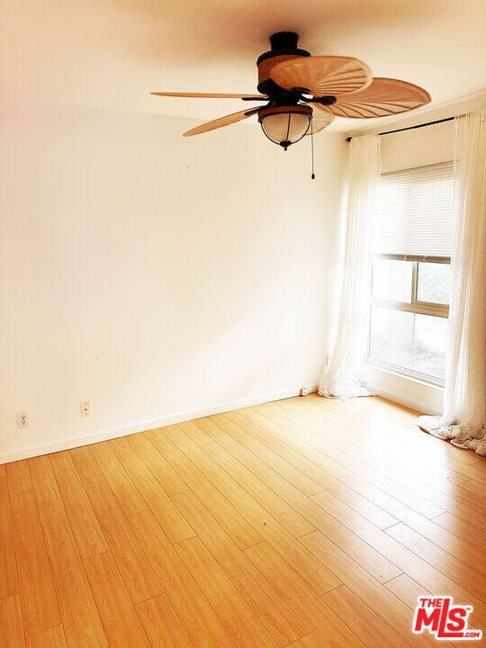 Building Photo - 4722 Park Granada