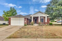 Building Photo - 1500 Gardena Canyon Dr
