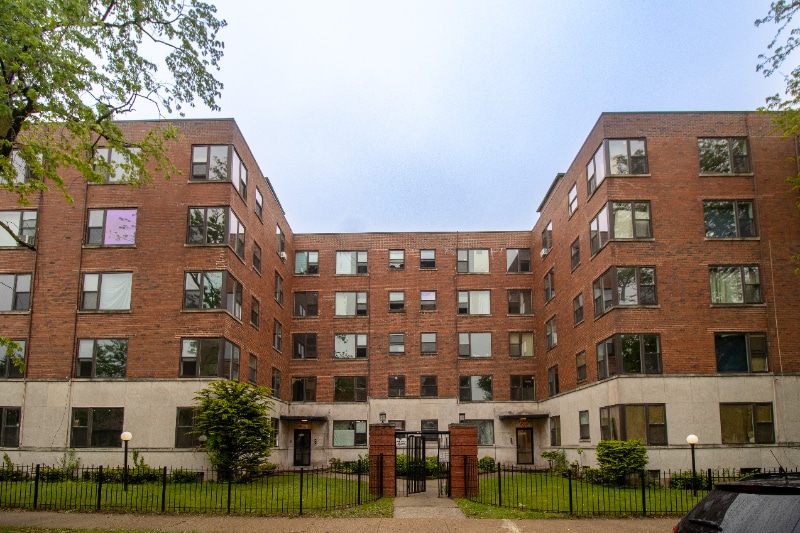 Building Photo - 3075 E Cheltenham Pl