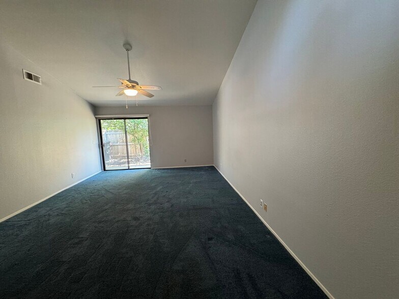 Building Photo - 1205 Dominic Way