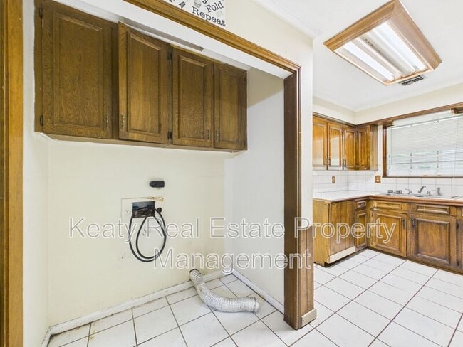 Building Photo - 237 Beau Bassin Rd