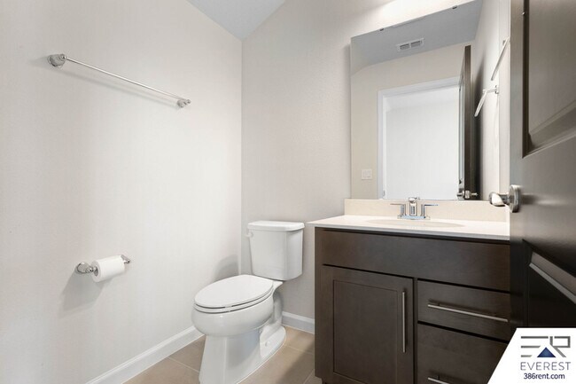 Building Photo - 249 Montgomery Ct
