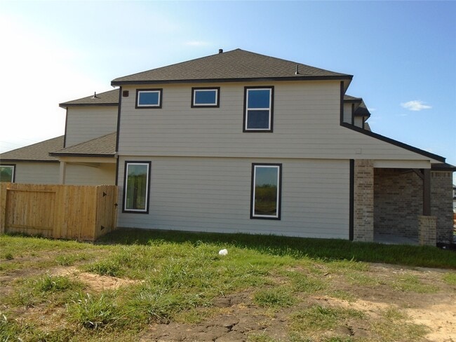Building Photo - 2215 Emerald Diamond Ct