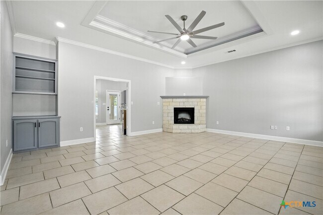 Building Photo - 4005 Midway Dr