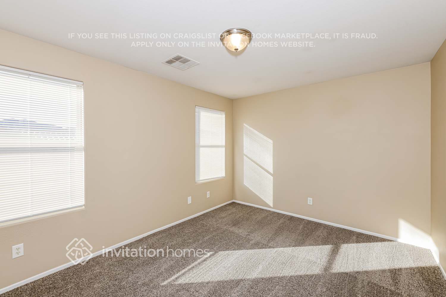 Building Photo - 9331 Wild Lariat Ave