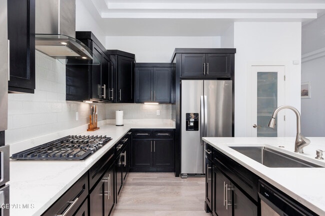 Building Photo - 2809 Tierra Garden Dr