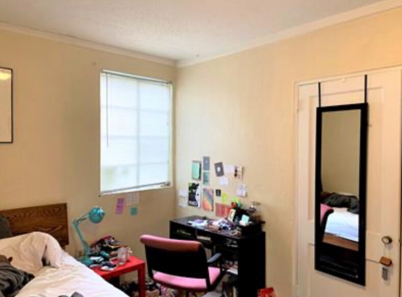 Building Photo - 1036 State St NW