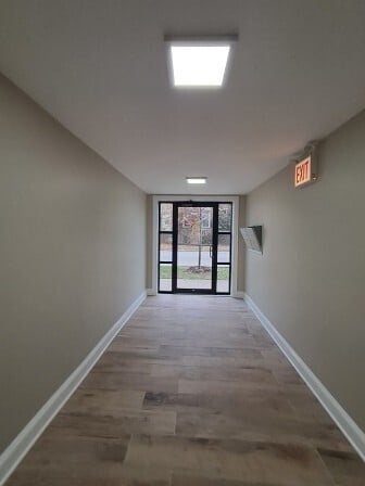 Building Photo - 935 W Marquette Rd