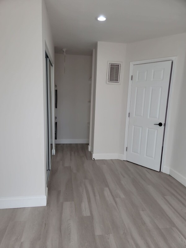 Building Photo - 7025 Waite Dr