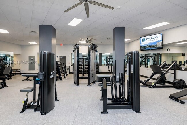 Building Photo - 2501 S Ocean Dr