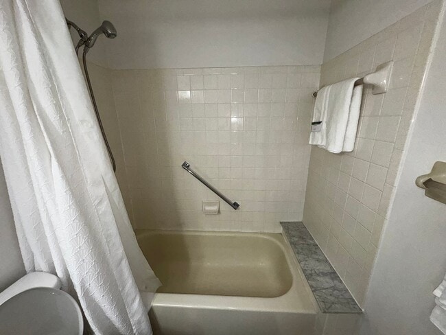 Building Photo - Active 55+ Living in On Top of the World – 2BR/2BA Villa with Resort-Style Amenities!