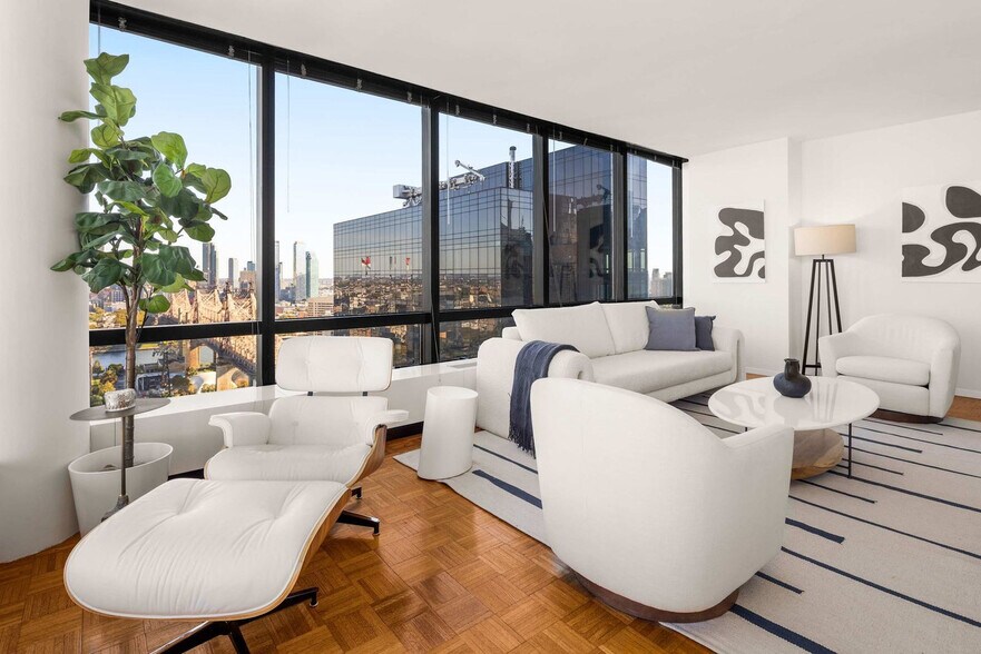 Building Photo - 420 E 61st St