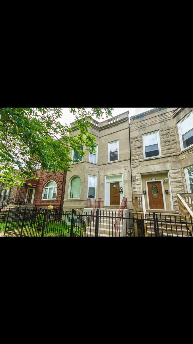 Primary Photo - 4311 w Adams st