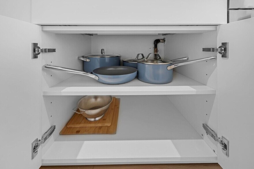 Building Photo - 160 Water St