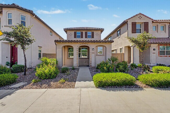 Building Photo - 1784 S Senate St