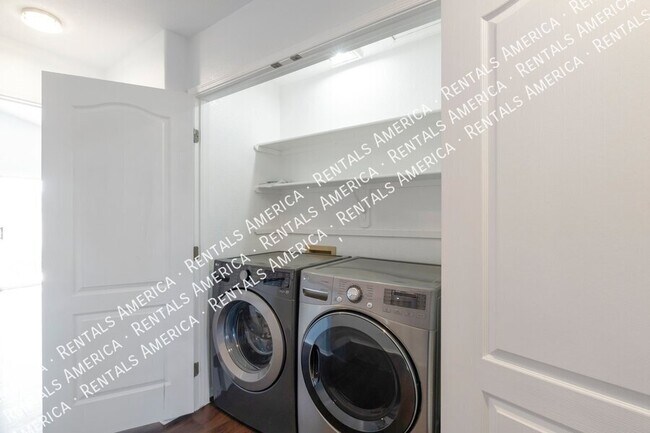 Building Photo - 8071 N Hobby Horse Ct