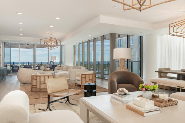 Building Photo - 1333 S Flagler Dr