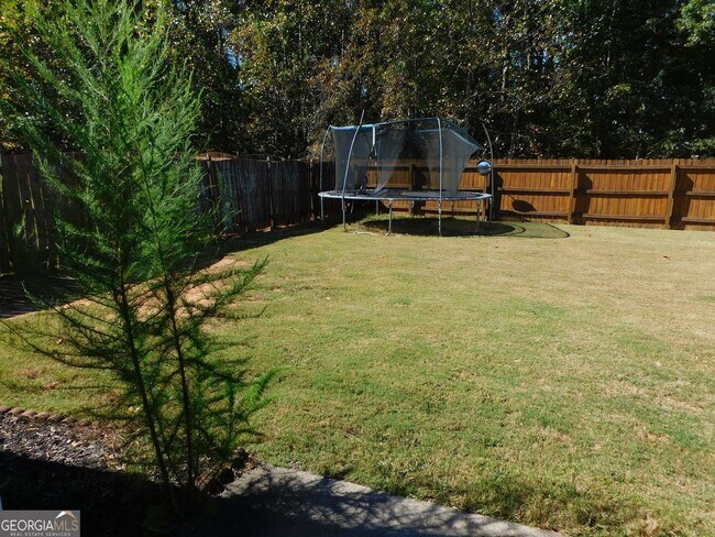 Building Photo - 206 Brookstone Trail