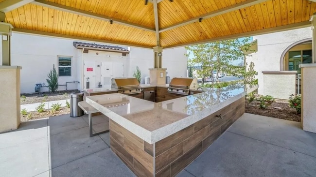 Building Photo - 6770 Pats Ranch Rd