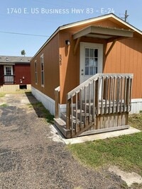 Building Photo - 1740 W Business Hwy 83