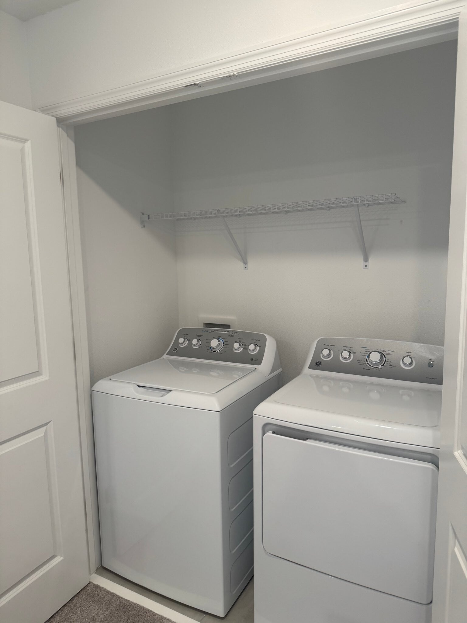 Building Photo - 2803 Puffin Pl