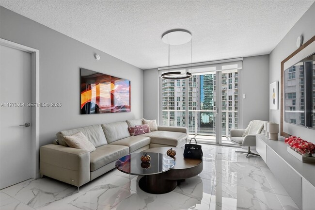 Building Photo - 300 Sunny Isles Blvd