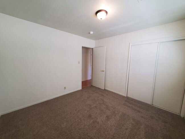 Building Photo - Price Reduced! 3 Bedroom 2 Bath House with Large Yard Available Now!