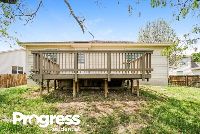 Building Photo - 930 Amber Knoll