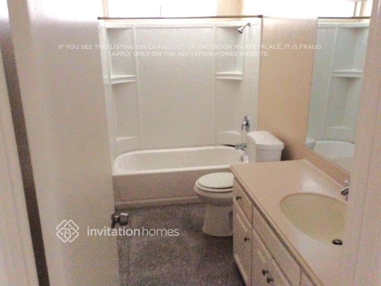 Building Photo - 504 Northpark Blvd W