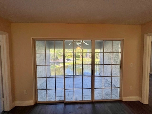 Building Photo - 2208 Clubside Dr