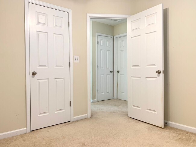 Building Photo - 1772 Ridge Runner Ct