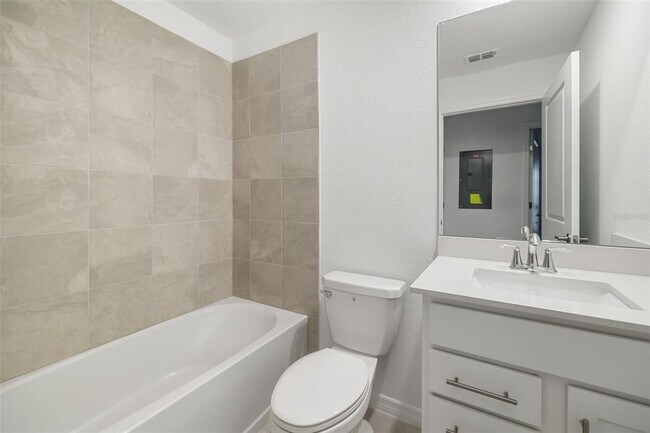 Building Photo - 19015 Scallop Lp